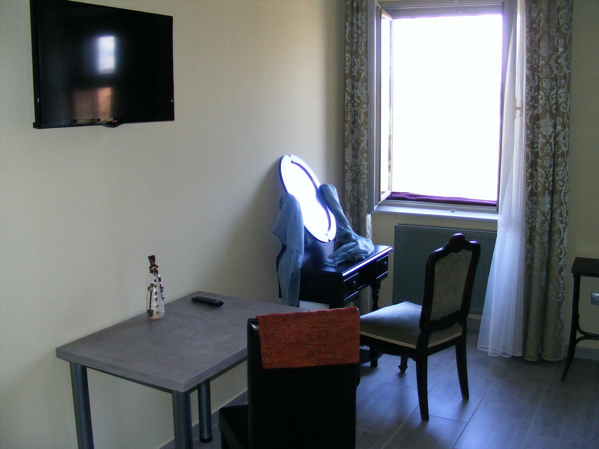 Ketbodonyi Apartments 外观 照片